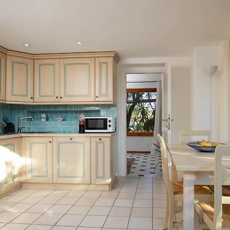 Casa Ivy A Due Passi Da Cala Romantica By Wonderful Italy Apartment