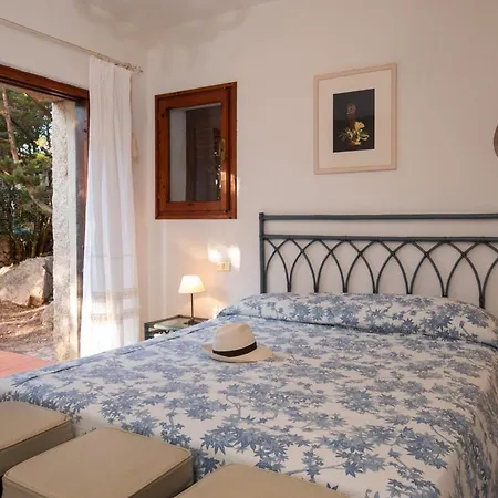 Apartment Casa Ivy A Due Passi Da Cala Romantica By Wonderful Italy *